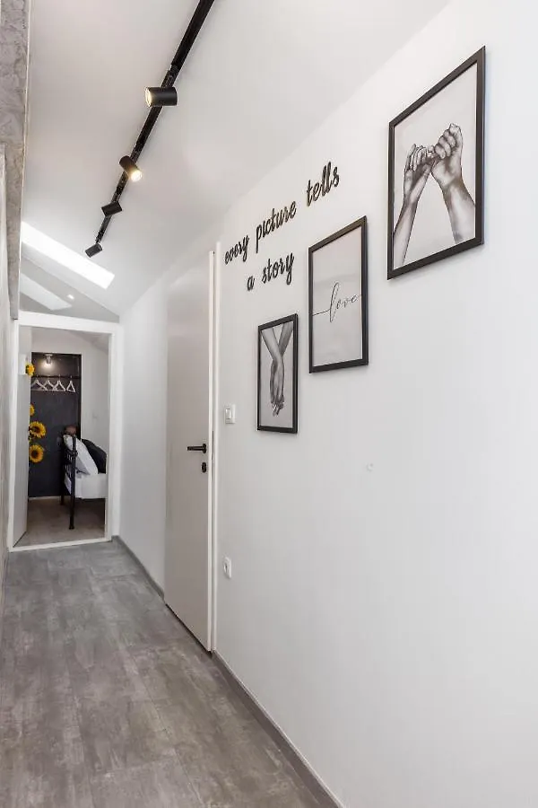 Mucho Mas Apartment Rijeka