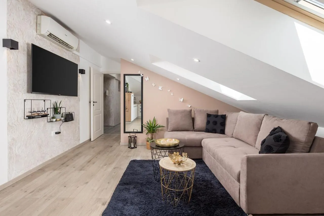 Apartmán Mucho Mas Rijeka